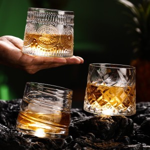 Hot Party Drinking Glasses Set Wholesale Whiskey Glasses Cup Rotating Whisky Glass and Crystal Shot Rock Glass Wine Vintage