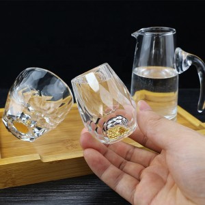 Design Custom Shot Glasses Mug Gold Top Quality Crystal Short Baijiu Glass Wine Luxury Handmade Round Business Gifts 15ml 24k