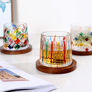 Hand Painted Tumbler Whisky Glass Crystal Multicolor Decompression Turn Shaker Glass Drink Cup Colored Rotating Liquor Glasses
