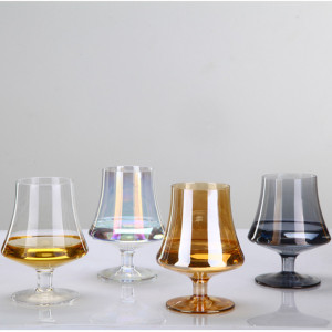 Amazon Hot Hand Blown Brandy Glass Classic Light Luxury Lead-free Crystal Wine Glass Goblet Wine Glasses for Bar Whisky Glasses