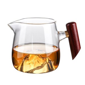 Wholesale Chinese Kungfu Clear Borosilicate Snow Mountain Glass Cup with Wooden Handle
