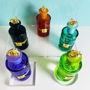 Wholesale in Stock Round Glass Crystal Colorful Swan Perfume Bottle