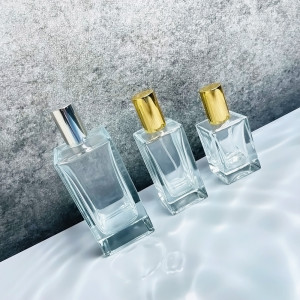 Low Moq Wholesale Luxury Clear Empty 30Ml 50Ml 100Ml Frosted Electroplating Atomizer Flat Square Spray Glass Perfume Bottle
